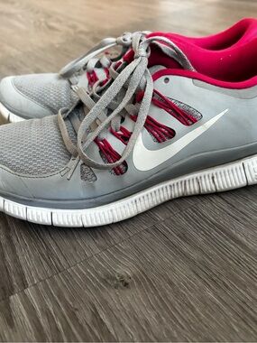𝐛𝐚𝐜𝐤 𝐭𝐨 𝐬𝐜𝐡𝐨𝐨𝐥 | women’s nike free 5.0 running shoes